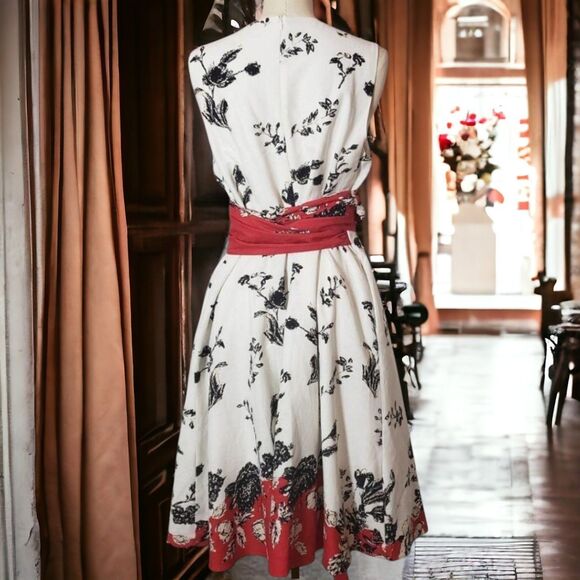 Yaly Couture Romantic Tomato Girl Floral Sleeveless Linen Midi Dress with Sash - Picture 3 of 10